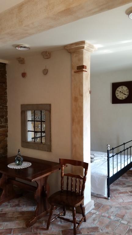 Studio-Apartments Monfort Порторож Номер фото